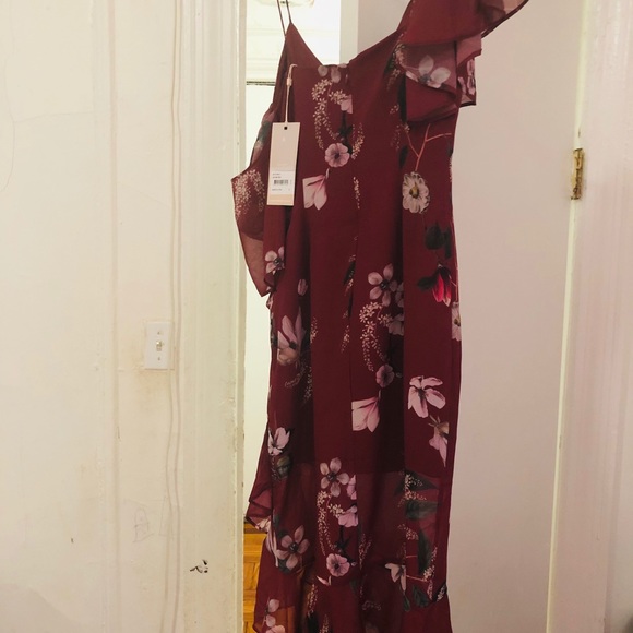 Dress - Picture 4 of 4